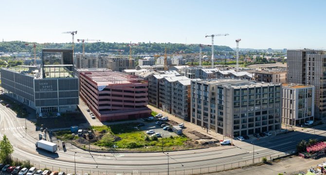 Quartier Brazza, avril 2024